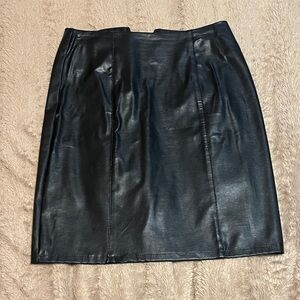 Vintage black leather mini skirt